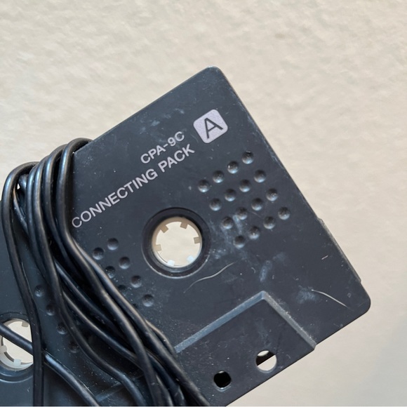 Convert cassette to cd player for car stereos.Sony. - Picture 4 of 7